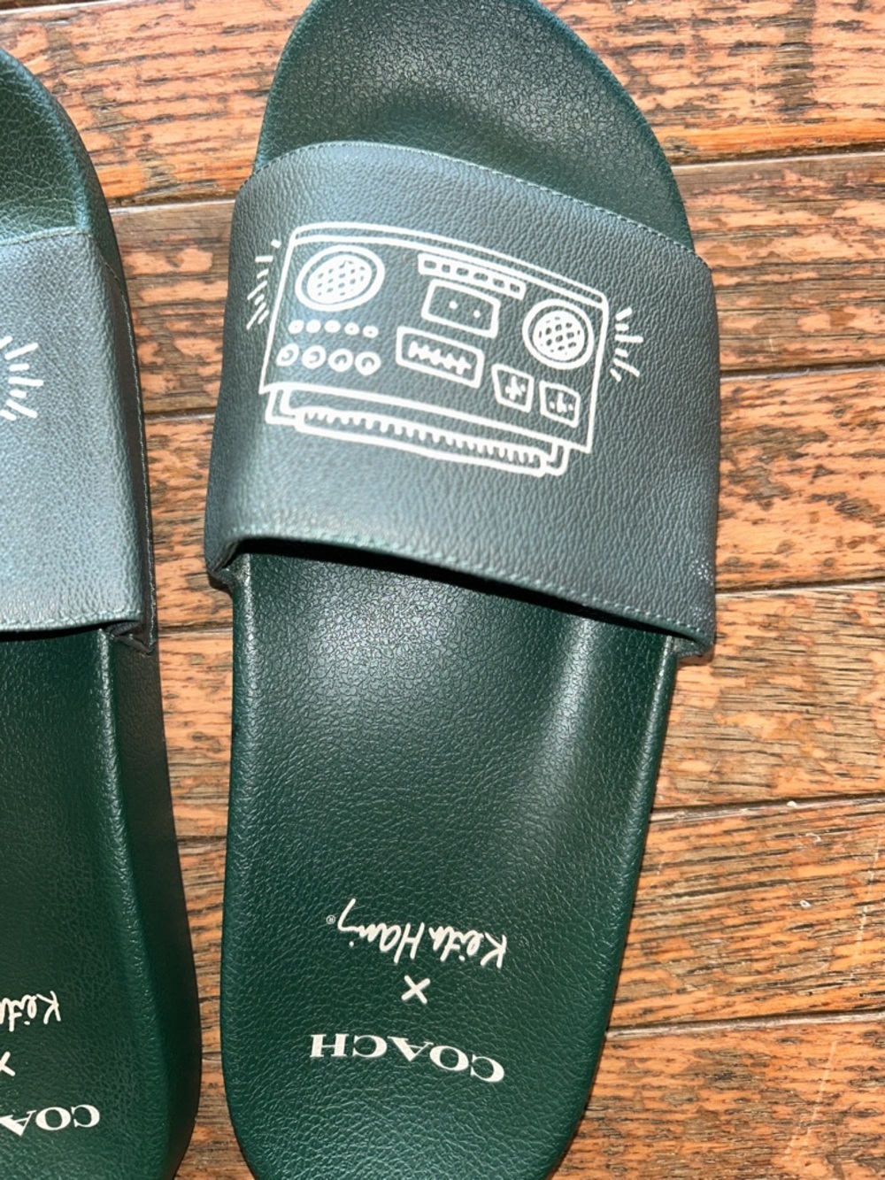 Coach and Keith Haring collaboration Dark Green  Slide Sandals with White Print - Picture 2 of 5
